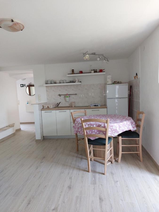 לובניצה Apartman Biba מראה חיצוני תמונה