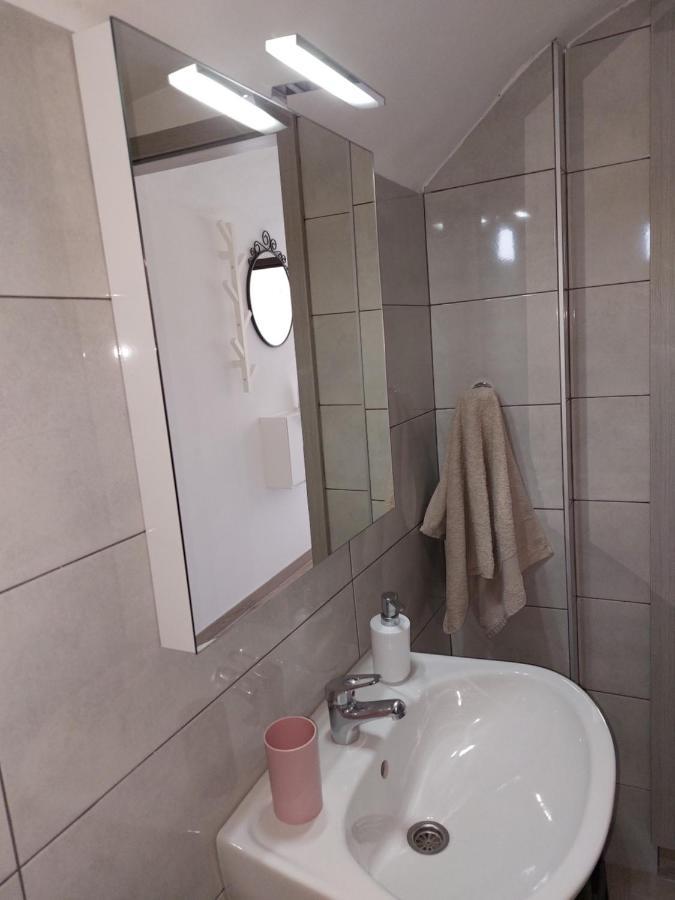 לובניצה Apartman Biba מראה חיצוני תמונה
