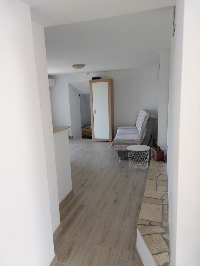 לובניצה Apartman Biba מראה חיצוני תמונה